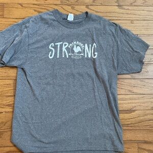 Strong Women's Gray Tee